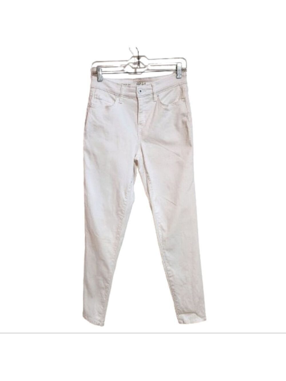 Style & Co Curvy Skinny Leg White Denim Jeans Size 4
